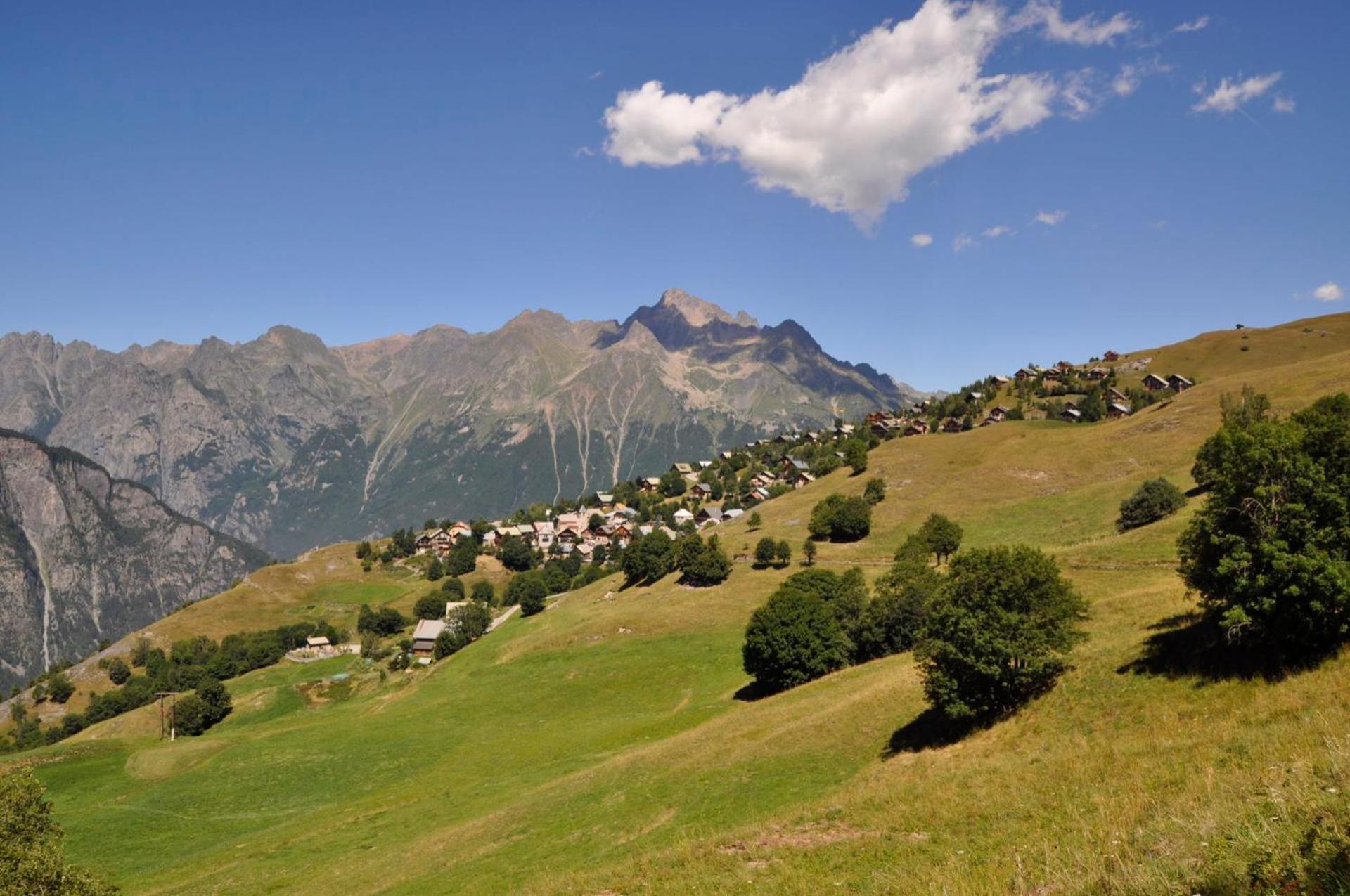 Villard-Reculas Chalet Rouge Ou Blanc מראה חיצוני תמונה