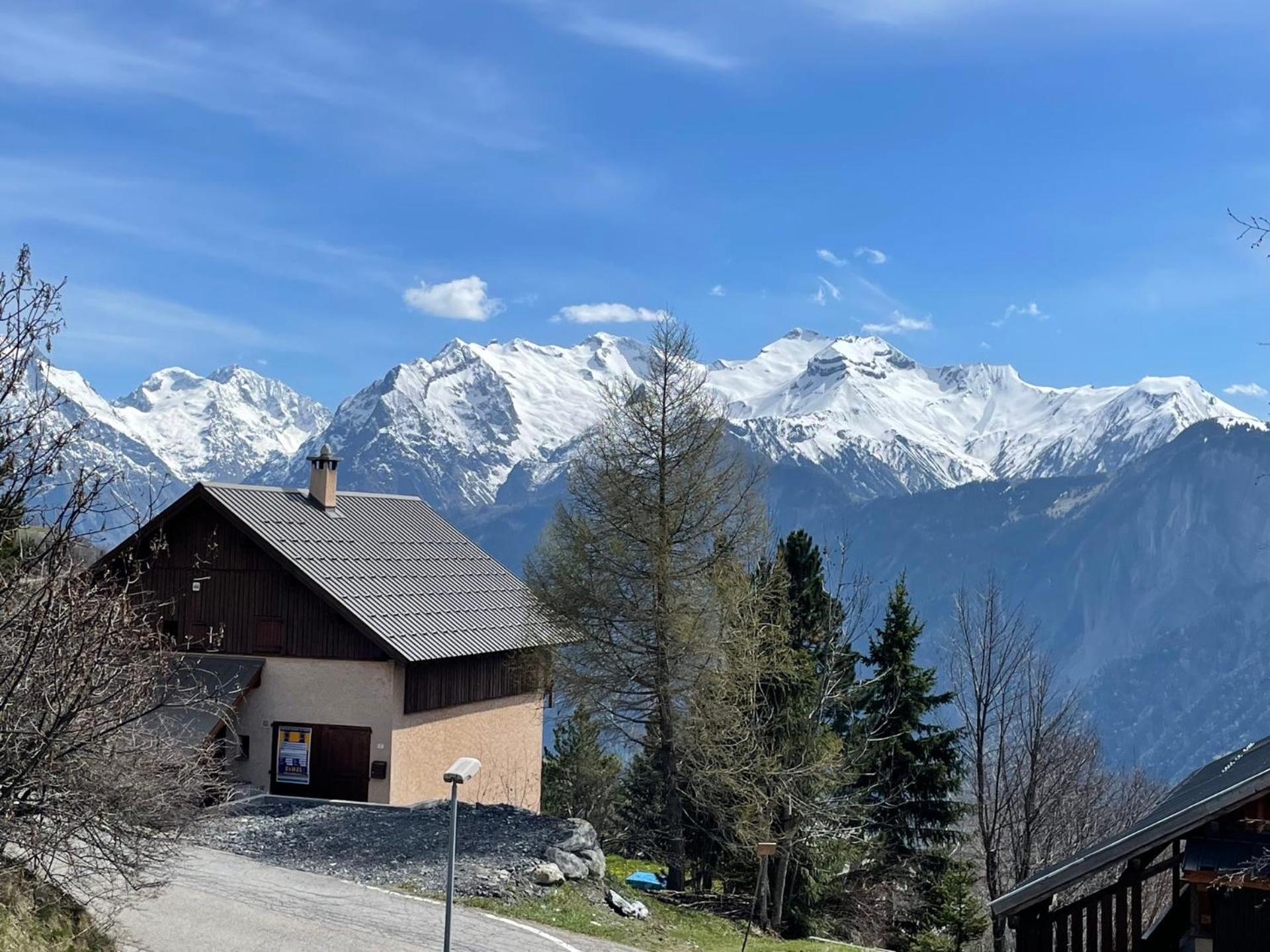 Villard-Reculas Chalet Rouge Ou Blanc מראה חיצוני תמונה
