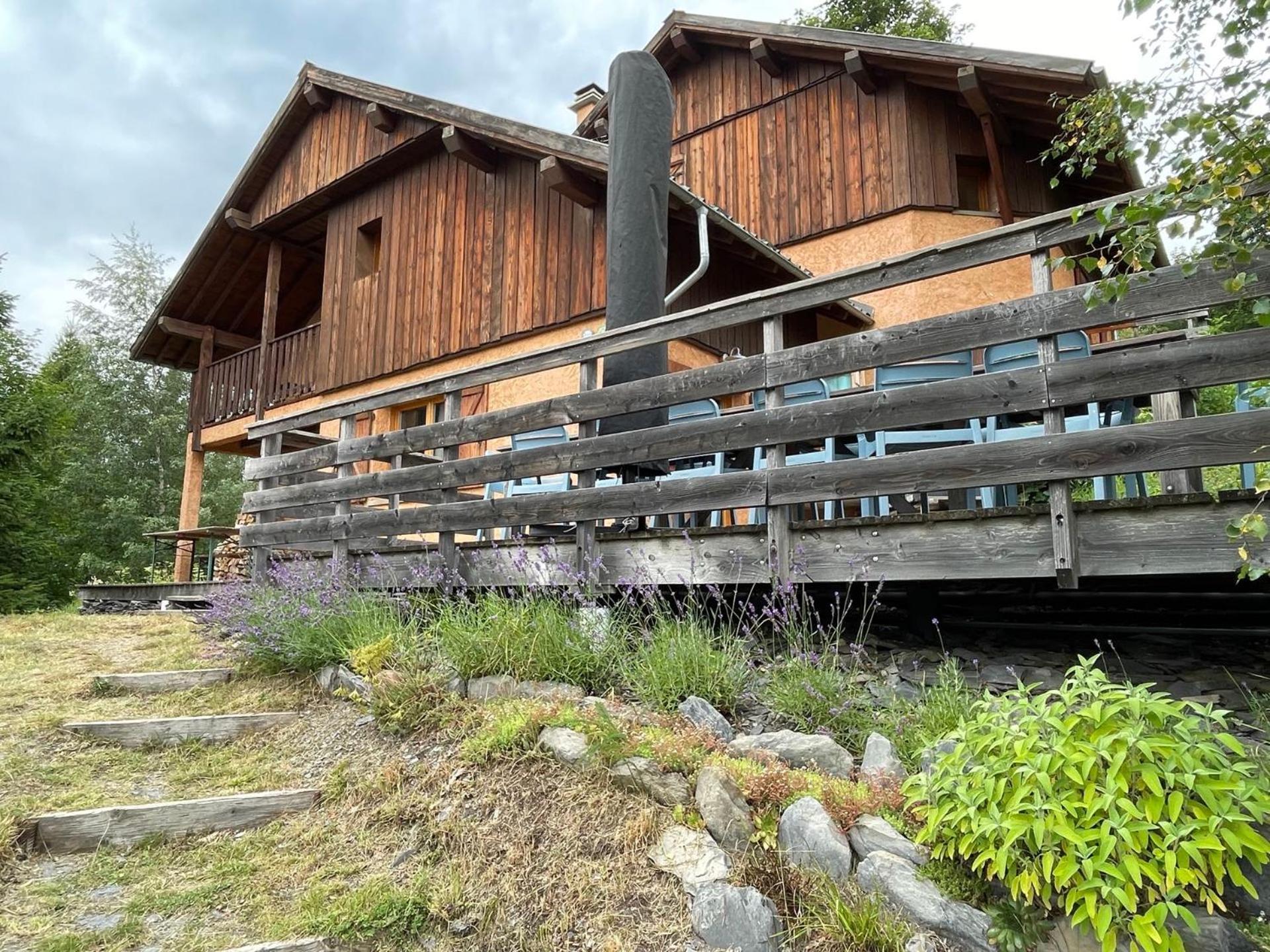 Villard-Reculas Chalet Rouge Ou Blanc מראה חיצוני תמונה